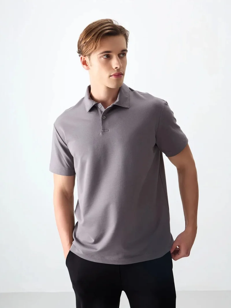 تومي لايف TOMMY Oversized Polo Collar T-Shirt