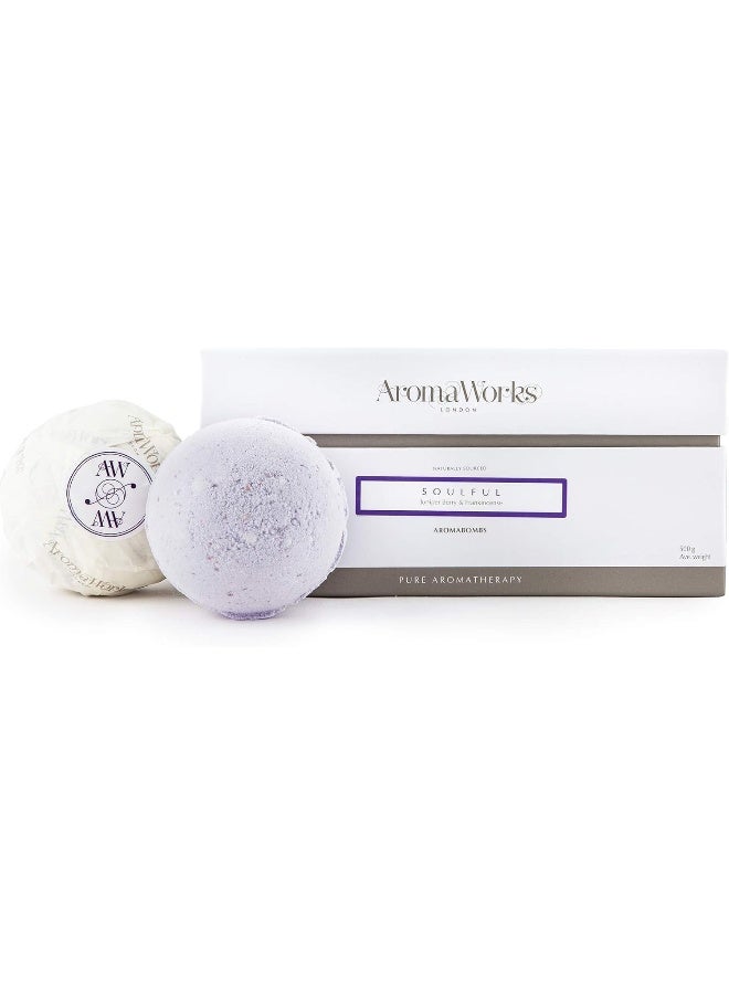 AROMAWORKS قنبلة الاستحمام العطرية من أروما ووركس - روائح البخور، توت العرعر والباتشولي - للاسترخاء، الوضوح ووقت الاستراحة - طبيعية، نباتية، خالية من القسوة - 8.81 أونصة لكل واحدة (عبوة من 2) - Image 1