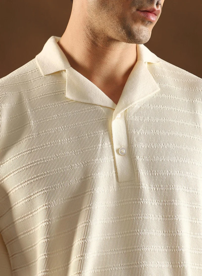 Campus Sutra Campus Sutra Men's Cream White Coil-Tactile Cuban Polo T-Shirt For Casual Wear | Polo Neck | Short Cuffed Sleeves | Half-Button Closure | T-Shirt Crafted With Comfort Fit For Everyday Wear
