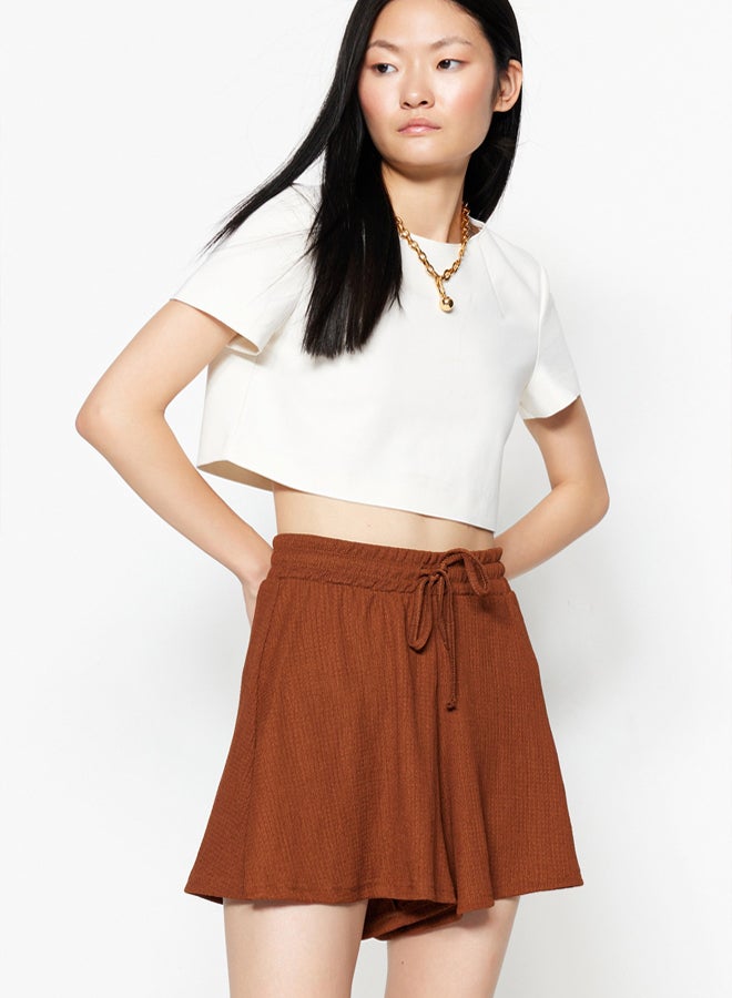 trendyol Brown Relaxed Fit Regular Waist Wrap/Textured Knitted Shorts - Image 3