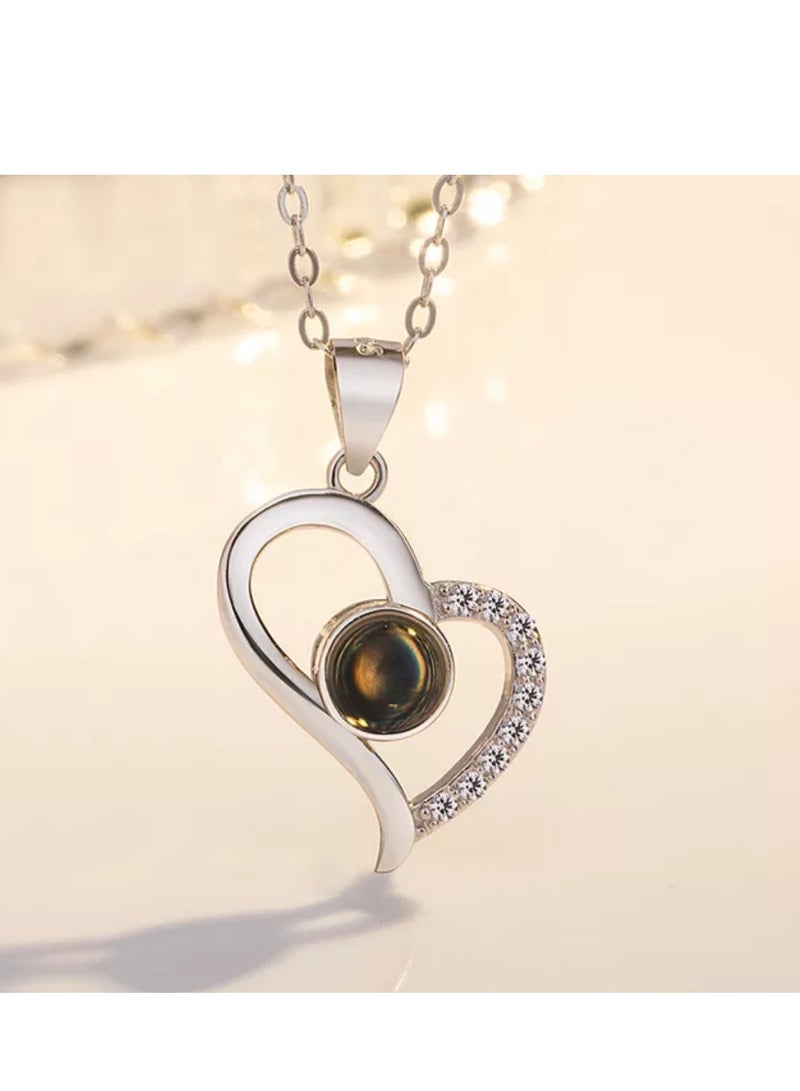 Alliance A.S 925 فضة مجوفة على شكل قلب قلادة الحب الذاكرة الترقوة قلادة 100 لغة أحبك حروف مخصصة - Image 4