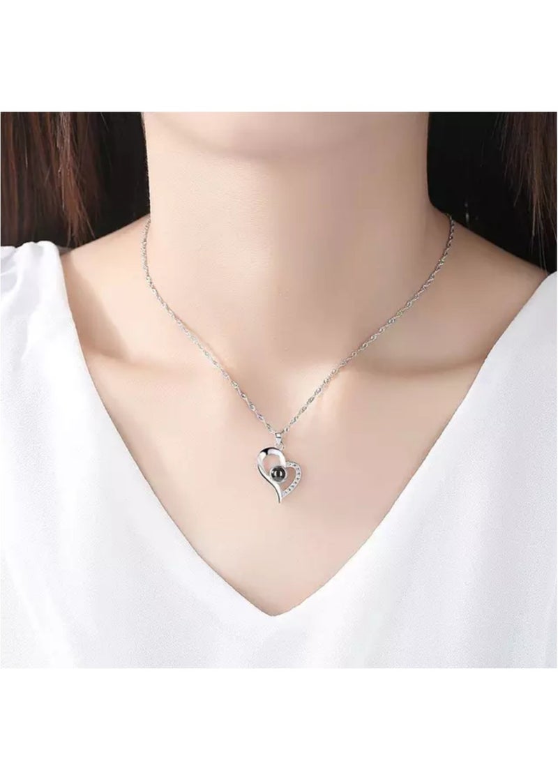 Alliance A.S 925 فضة مجوفة على شكل قلب قلادة الحب الذاكرة الترقوة قلادة 100 لغة أحبك حروف مخصصة - Image 5