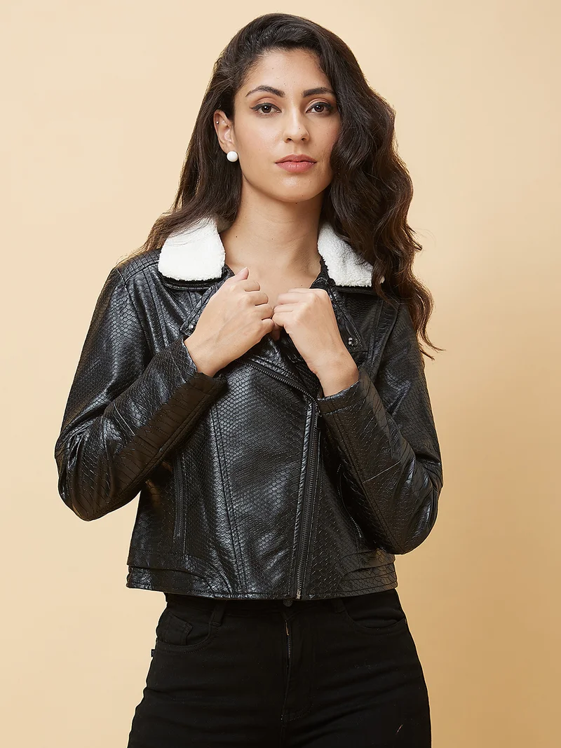 globus Women Spread Collar Crop Biker Jacket With Faux Fur Trim