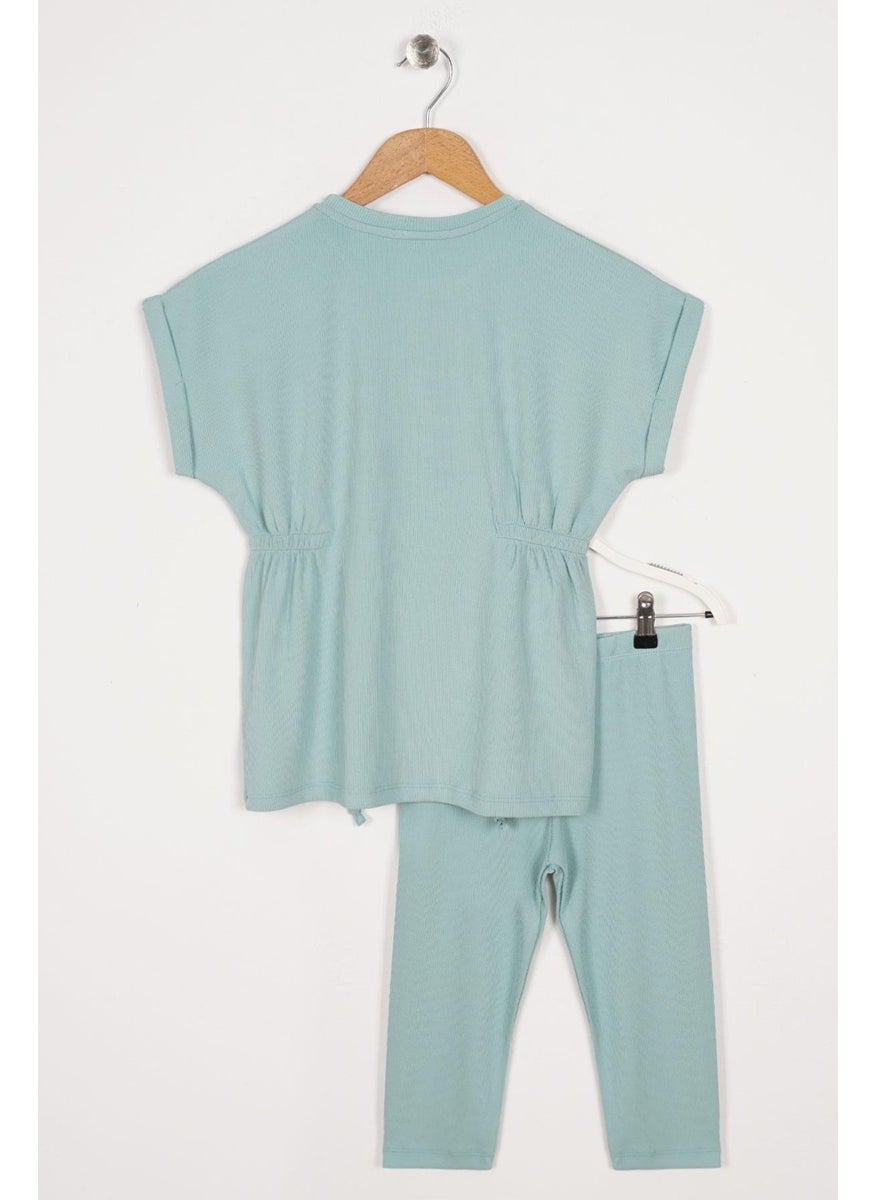 WEWE Crew Neck Age Green Color Girl's Thai Suit  - Image 2