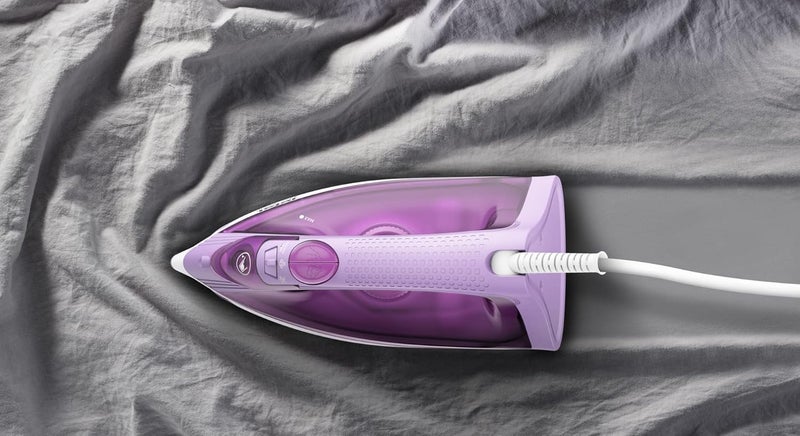 T-fal TEFAL Steam Iron | Easy Steam Iron XL | Steam output of 24g/min | 100 g/min with the boost | 1200W | 220ml Water tank capacity | 5 Temperature Settings | 50/60Hz | 2 years Warranty | FV1953M0 - Image 5