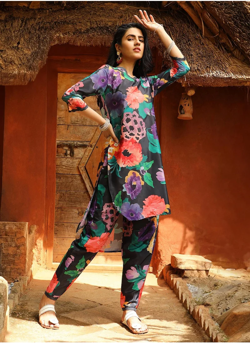 QISSA Women's Midnight Black Botanical Cluster Kurti With Trousers