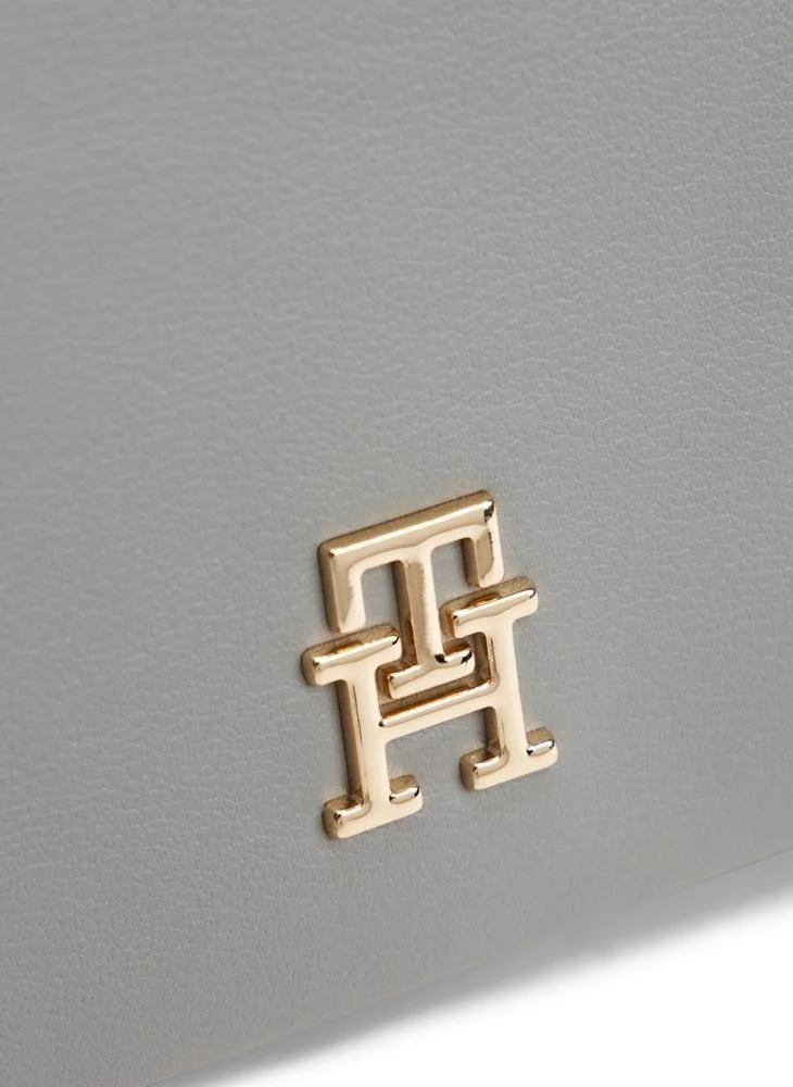 TOMMY HILFIGER Modern Essential Crossbody Bag
