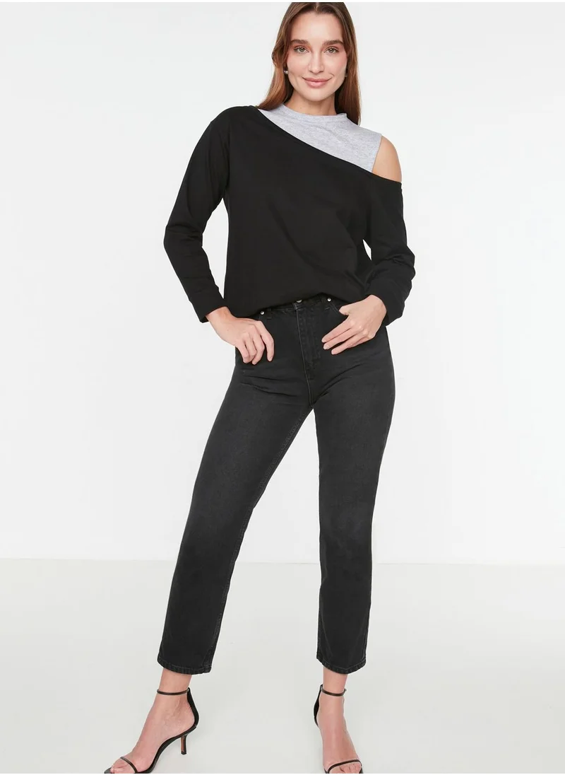 trendyol Boat Neck Knitted Sweatshirt