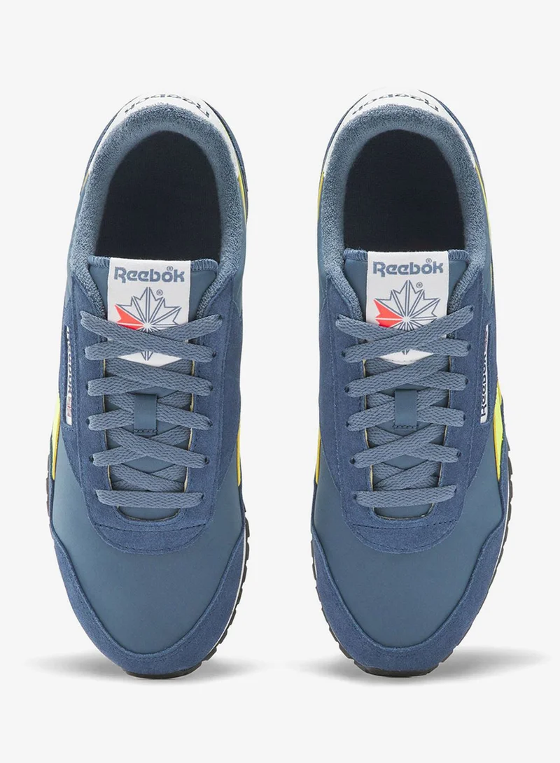 ريبوك كلاسيك أز