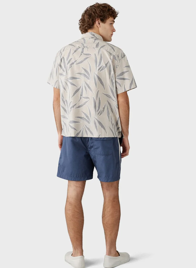 American Eagle Tropical Button Down Poolside Shirt