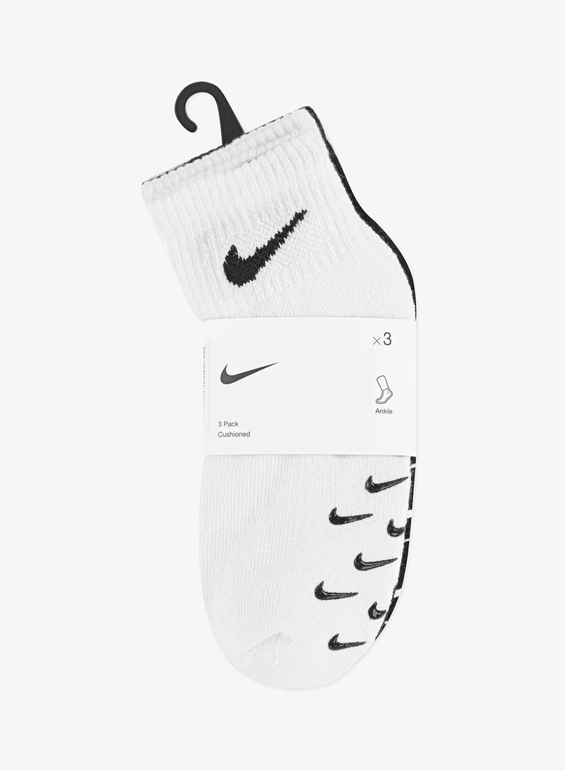 Nike WHITE Kids 3-Pack Gripper Ankle Socks  | Best Price UAE