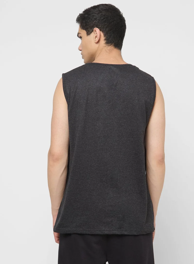 سفنتي فايف بيسيكس تيشيرت بلا اكمام