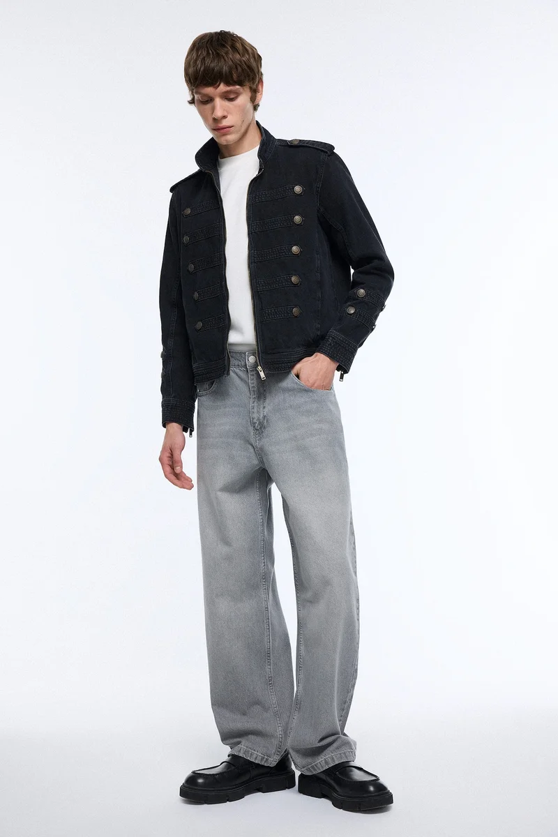 Relax Fit Mid Waist Straight Leg Jeans