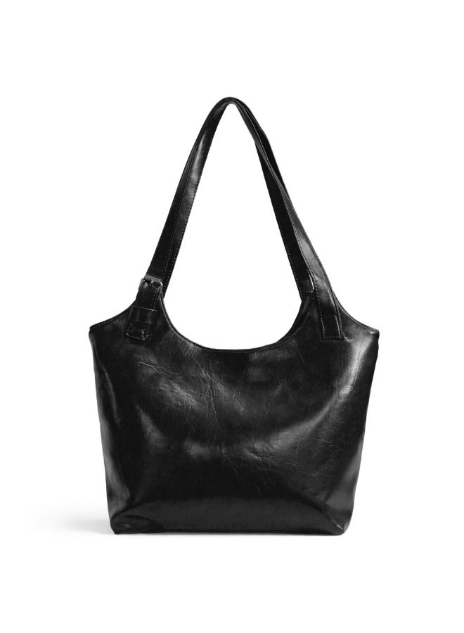 Stylish and practical women's shoulder bag - a modern women's bag for everyday use - Image 2