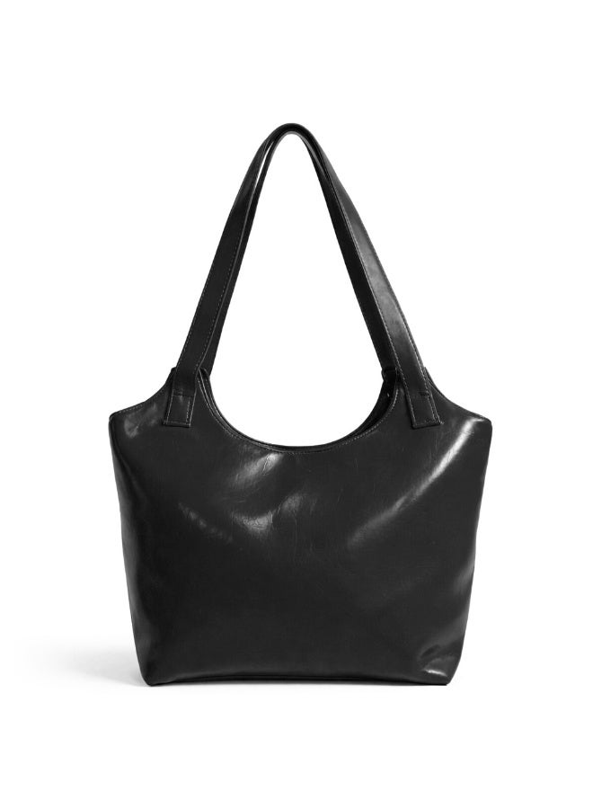 Stylish and practical women's shoulder bag - a modern women's bag for everyday use - Image 3