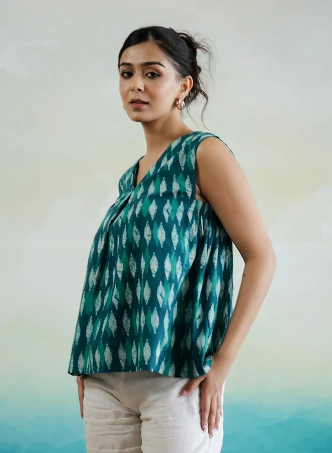 sanskrutihomes Sanskrutihomes Geometric Print V-Neck Sleeveless Cotton Top