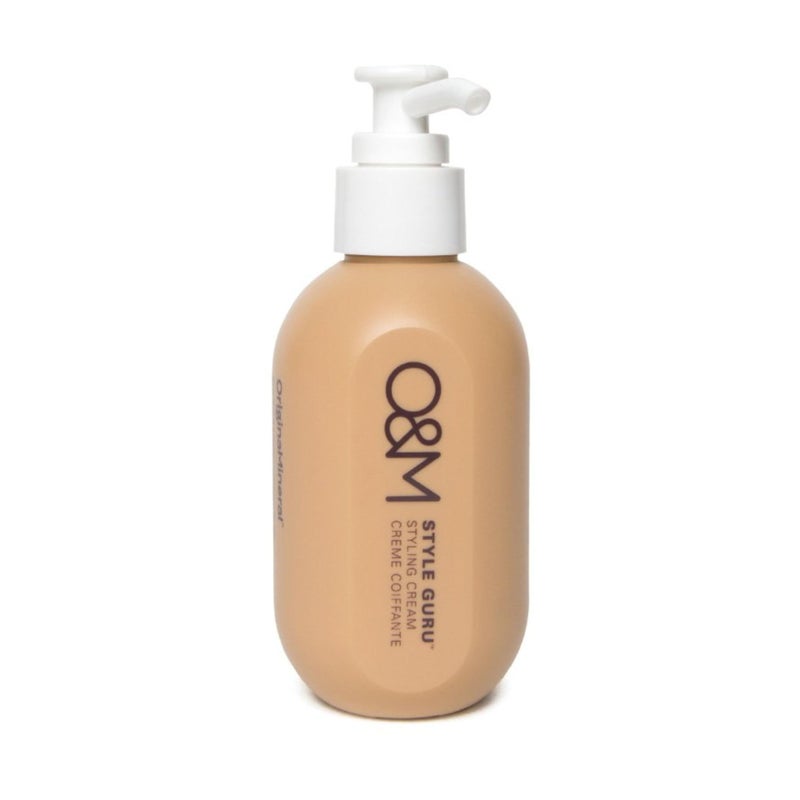 O&M Style Guru Styling Cream, Lightweight Texture Cream for Volume Shine Frizz Control, Adds Soft Movement to Blow Outs, Vegan Cruelty Free with Macadamia Oil Shea Butter UV Protection, 150ml