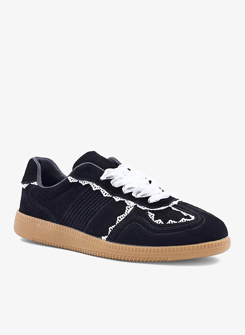 IconStyle Womens low-top suede sneakers
