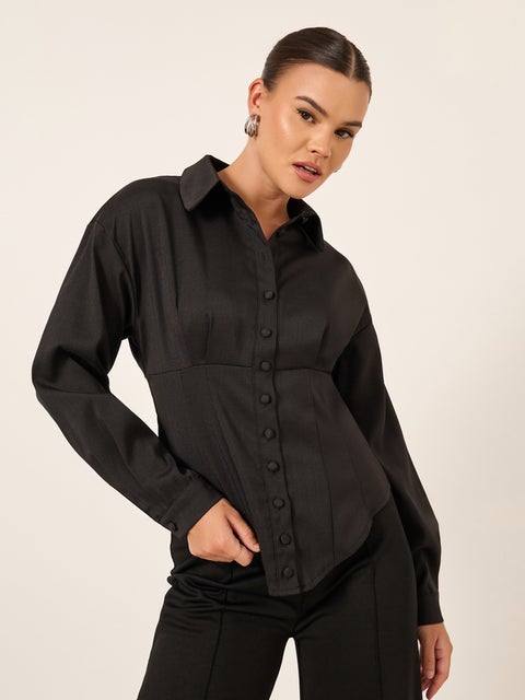 قميص بياقة ممتدة بتفاصيل كورسيه ستايلي