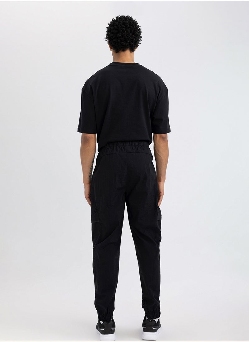 DeFacto Defactofit Oversized Fit Cargo Pocket Woven Pants  - Image 2