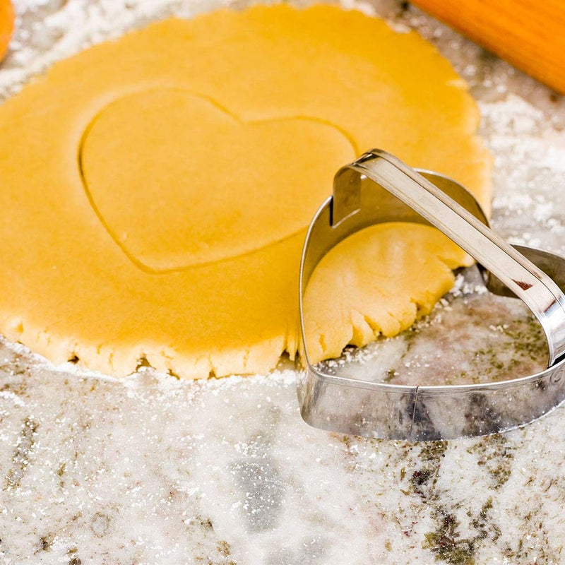 Restaurantware Pastry Tek 3.7 Inch x 3.2 Inch Heart Cookie Cutter 1 With Handle Heart Shaped Cookie Cutter - Medium Heavy-Duty Metal Cookie Cutter Heart For Holidays Weddings Or Engagements - Image 3