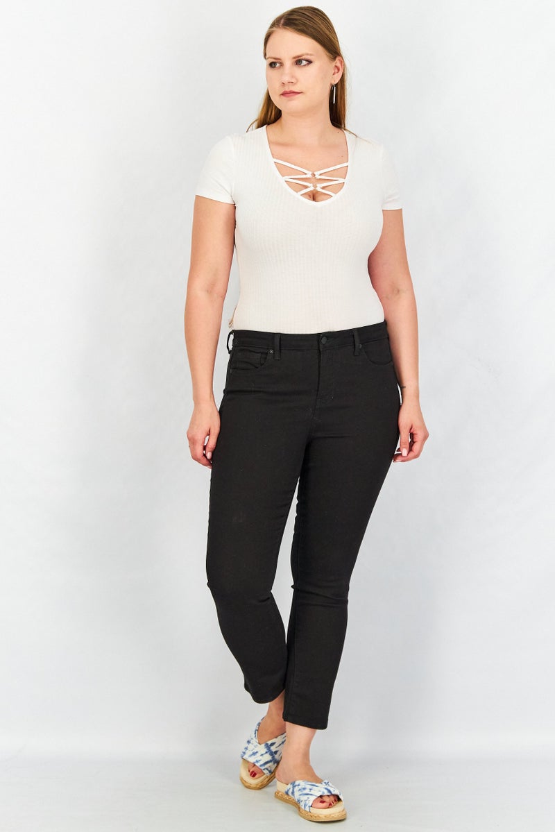 NYDJ Women Petite Size Five Pocket Style Jeans, Black - Image 4