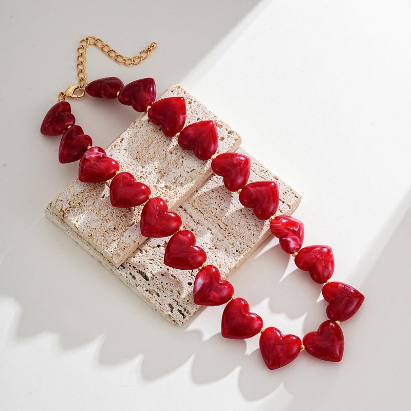YUJIE Red Resin Necklace Chunky Heart Beaded Choker Y2K Boho Acrylic Adjustable Statement Jewelry - Image 2