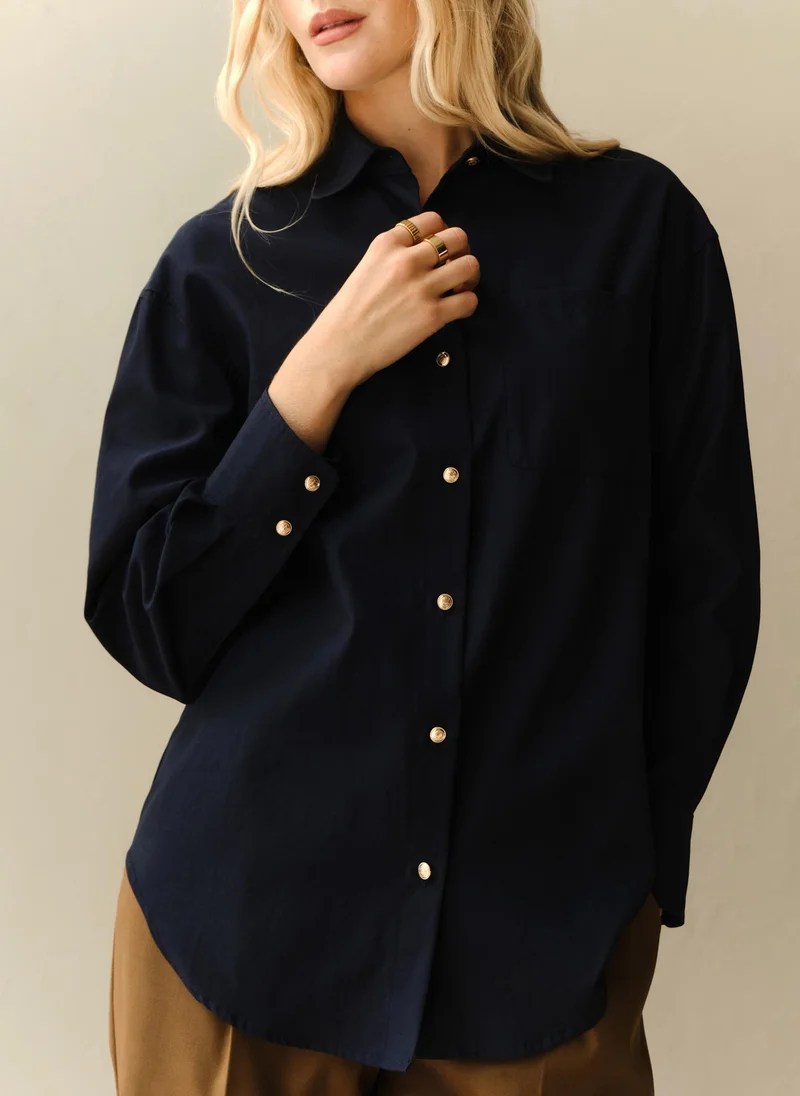 ليتشي قميص فضفاض مع أزرار