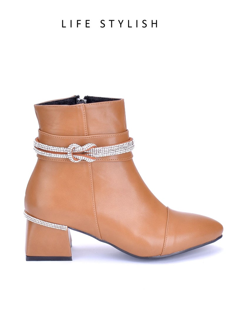 LIFESTYLISH R-5 Elegant Leather Heel Boot With Diamond Strip - Havan  - Image 2
