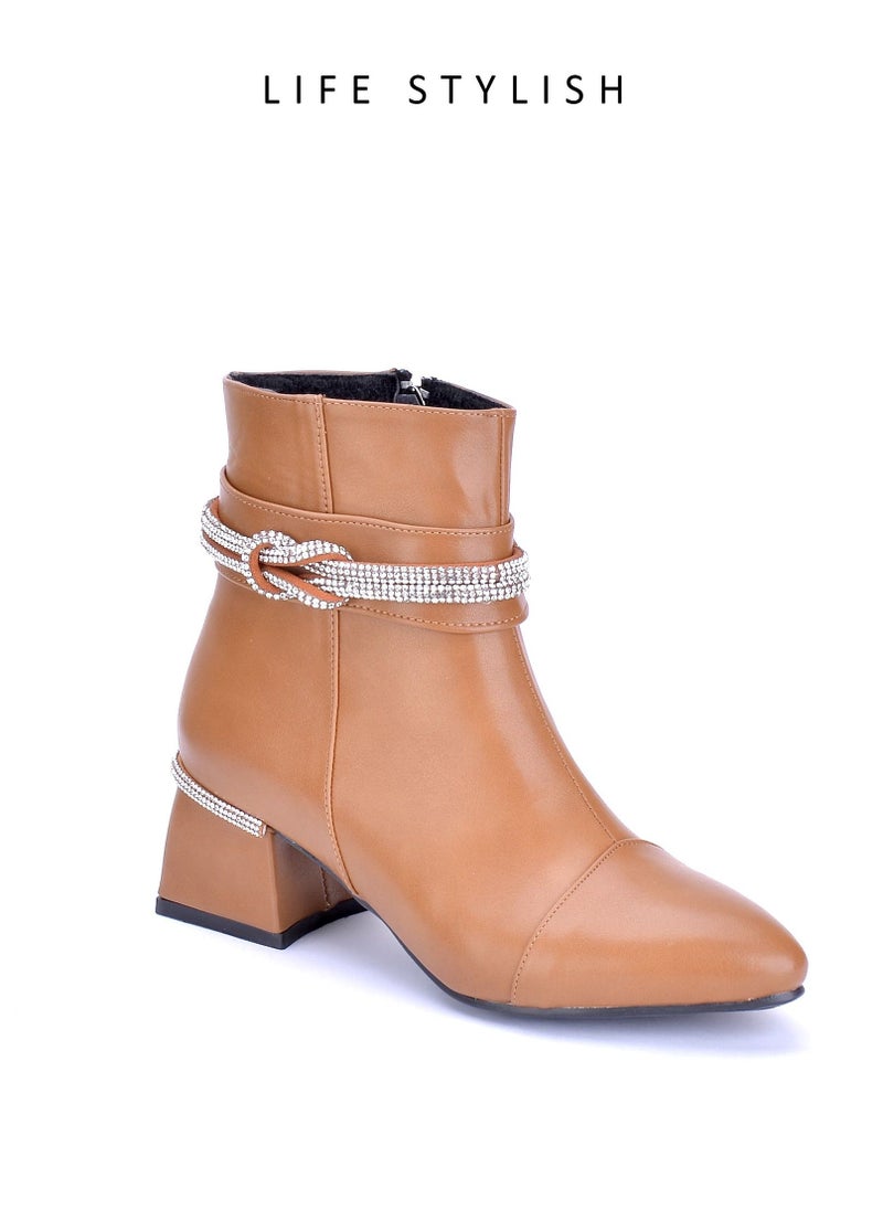 LIFESTYLISH R-5 Elegant Leather Heel Boot With Diamond Strip - Havan  - Image 1