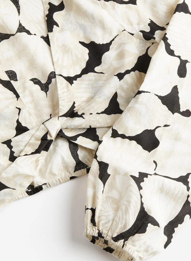 H&M Puff Sleeve Floral Crop Top