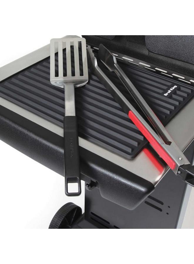 Broil King Durable Silicone Grill Side Dishwasher Safe Shelf Mat Black - Image 3