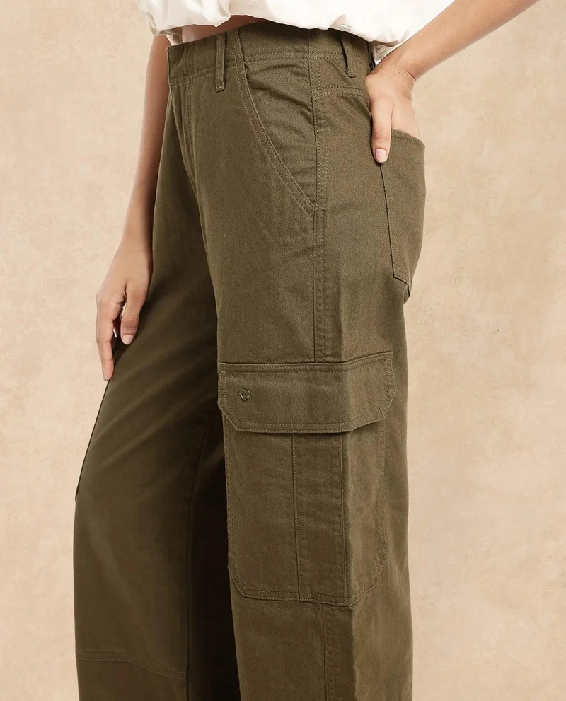 Rareism Women's Wide Ankle Length Broad Cargo Trouser