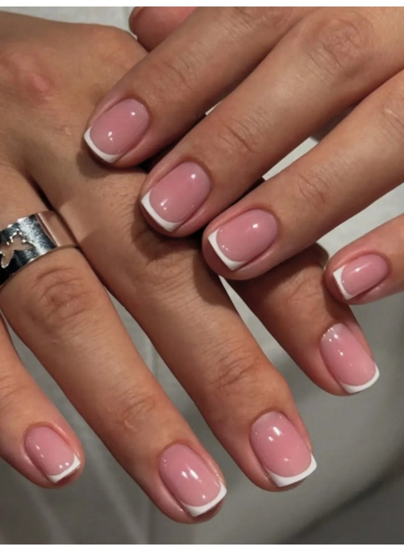 اظافر تركيب مزيفه فرنسيه بتصميم مربع تحتوي العلبه على 24 ظفر مع مبرد اظافر و صمغ - Image 1