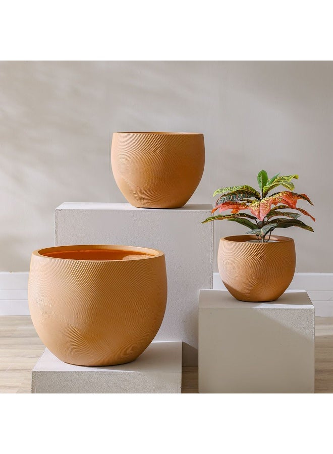 DANUBE HOME وعاء فايبر كلاي بتصميم حلزوني متوسط - مزهرية خفيفة الوزن ومتينة للشرفات والنباتات الداخلية، مثالية للمنازل الحديثة - 37×37×29 سم - Image 4