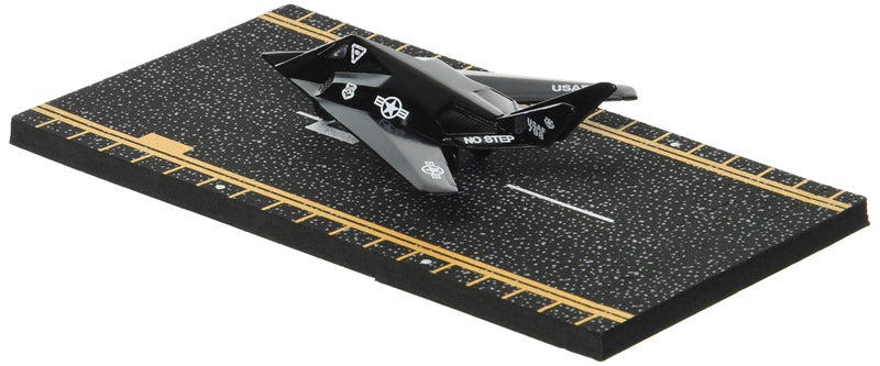 Hot Wings Planes F-117 Nighthawk with Connectible Runway Die Cast Plane in Aviation Museums Nationwide - Image 3