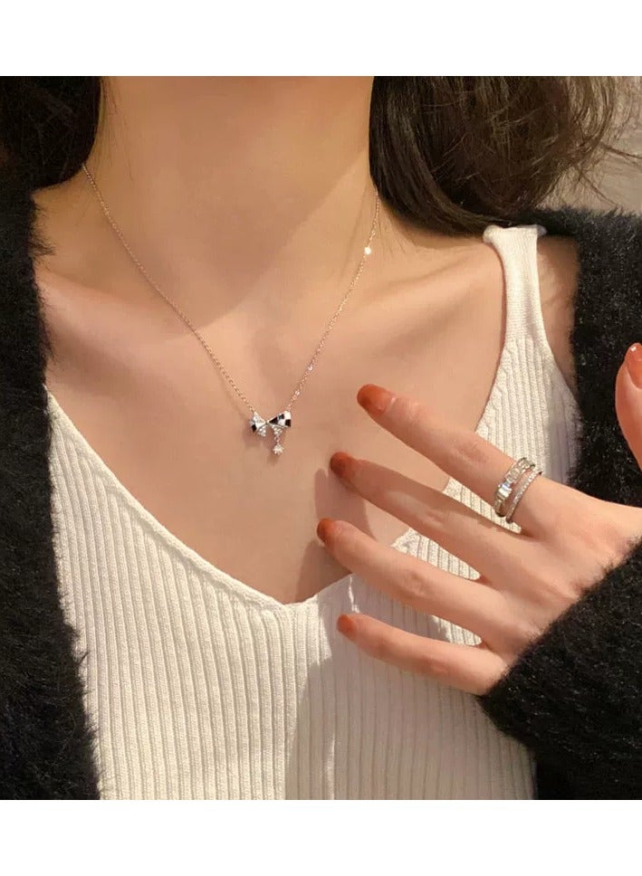 Goolsky Checkerboard Bow Necklace for Women – 2025 New Light Luxury Collarbone Chain, Indie High-End Design Pendant - Image 2