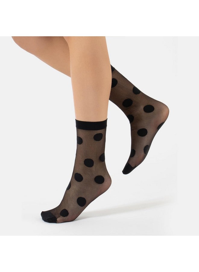 CALZITALY 3 Pairs Women Pop Socks, Sheer Everyday Ankle Socks in 3 Different Designs: Dots, Stripes and Geometric (One Size, Black) - Image 4