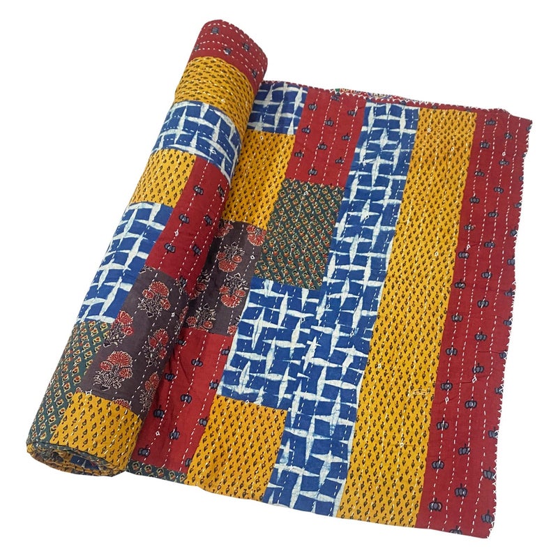Garvi Gurjari Garvi Gurjari (A Gujarat Govt Enterprise Multicolor Cotton Patchwork Quilt with Red Border - Image 2