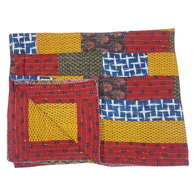 Garvi Gurjari Garvi Gurjari (A Gujarat Govt Enterprise Multicolor Cotton Patchwork Quilt with Red Border - Image 3