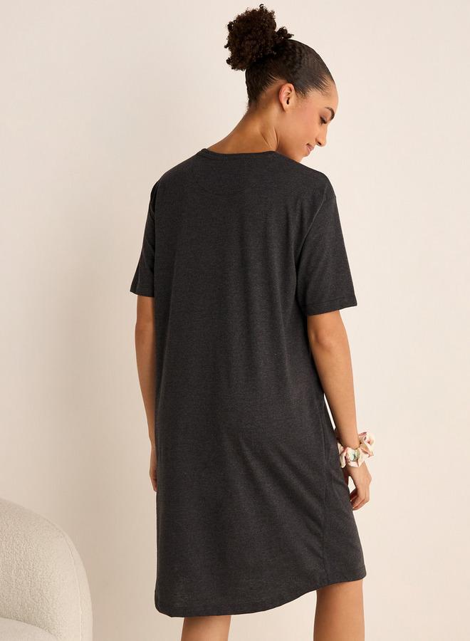 سبلاش فيڤ طقم قطعتين - قميص نوم مطبوع بياقة دائرية وأكمام قصيرة - Image 2