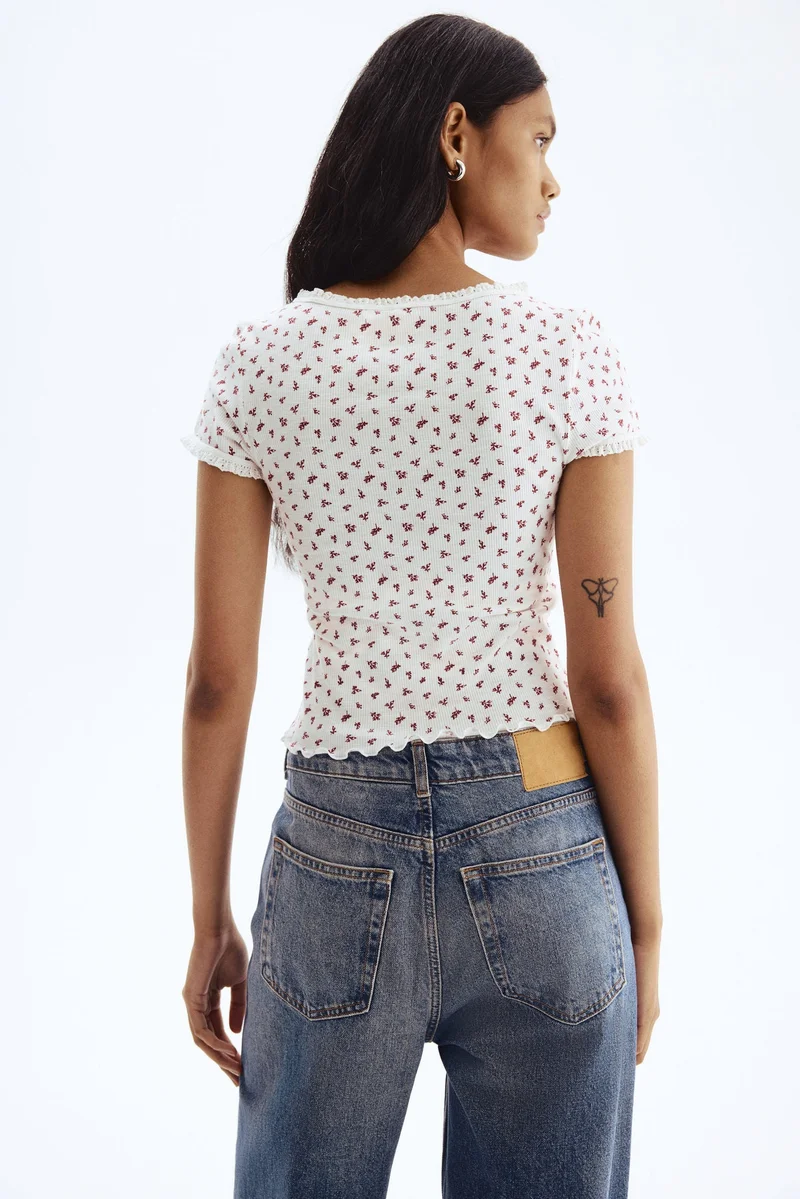 H&M Lace-trimmed top