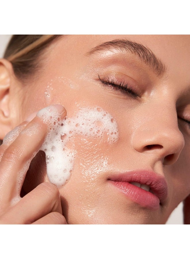 أم دي سولار ساينسيز منظف الوجه من إم دي سولار ساينسز، مزيل مكياج مرطب بحمض الهيالورونيك والنياسيناميد، مضاد للحساسية، خالٍ من الغلوتين، نباتي، تم اختباره من قبل أطباء الجلدية، تركيبة مهدئة، 147 مل - Image 4