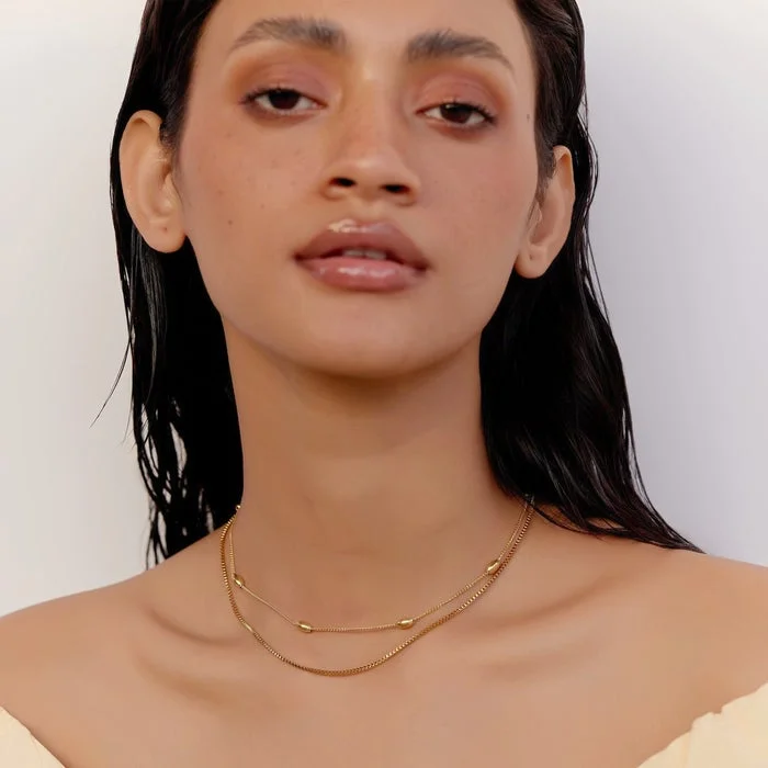 نويا قلادة سلسلة ليلى متعددة الطبقات - مطلية بالذهب عيار 18 قيراط