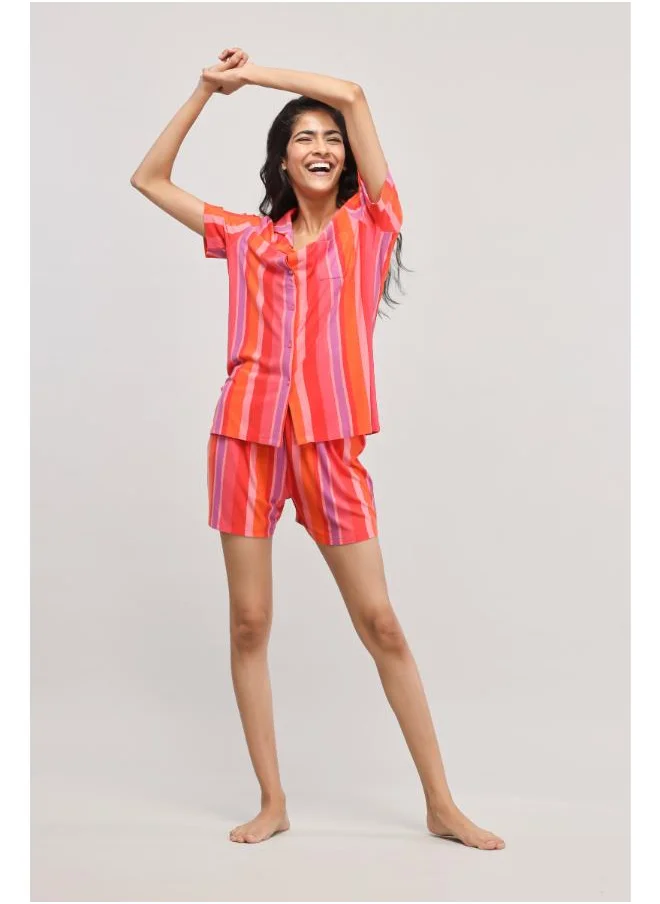 نسيسير Red Stripe Shorts Set