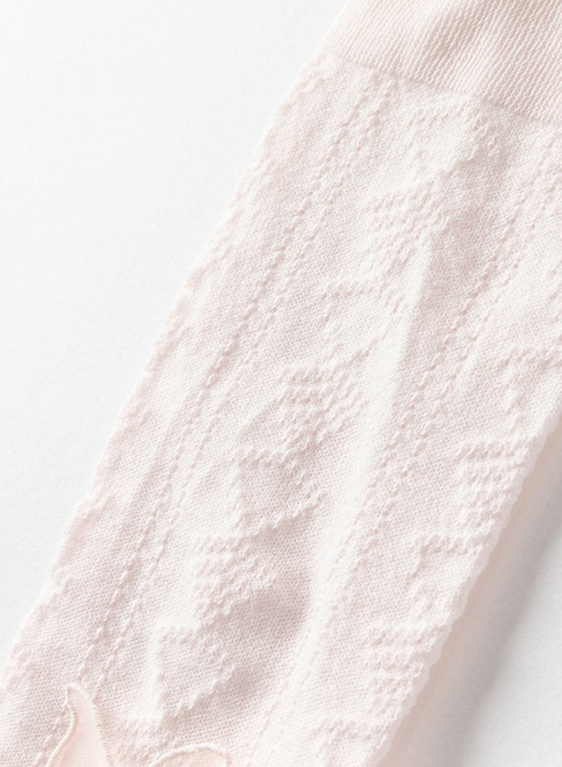 Dave & Bella Girls Textured Pink Tights with Butterfly Applique - Image 3