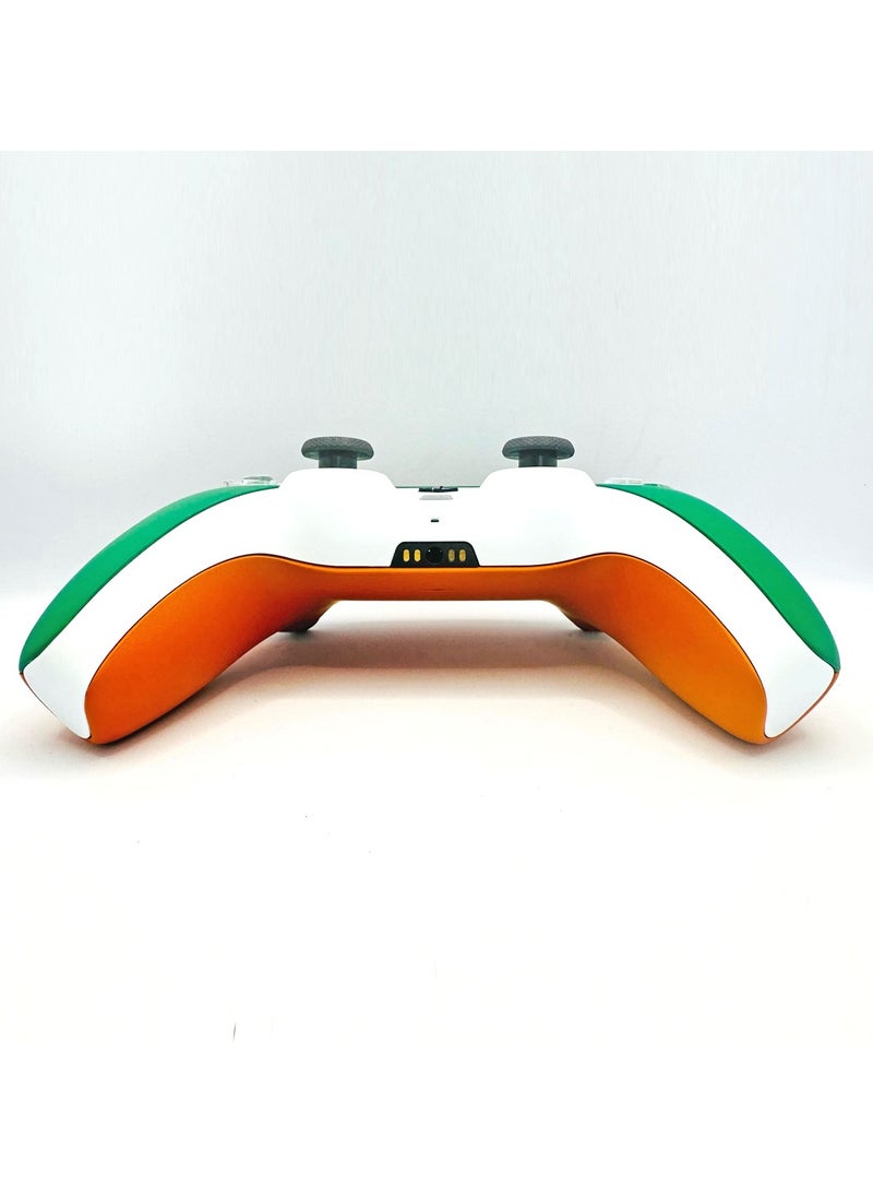 Craft CRAFT by MERLIN PAINTED PLAY STATION 5 DUAL SENSE WIRELESS CONTROLLER JADE  - Image 4
