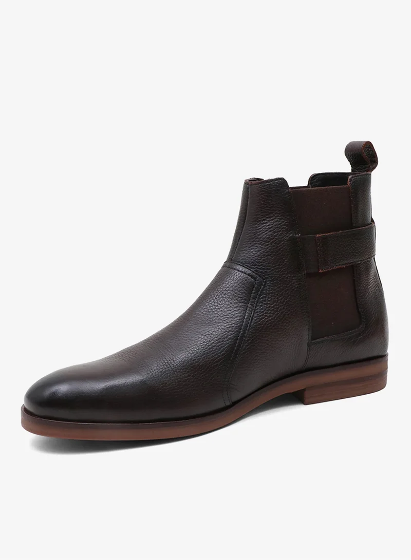 توني روسي أدلي تي آر