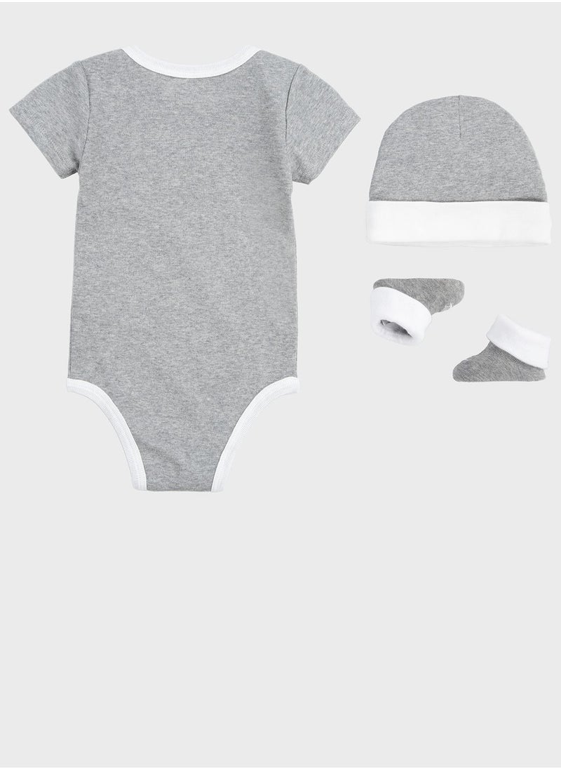 Nike - Infant Futura Logo Set - Image 1