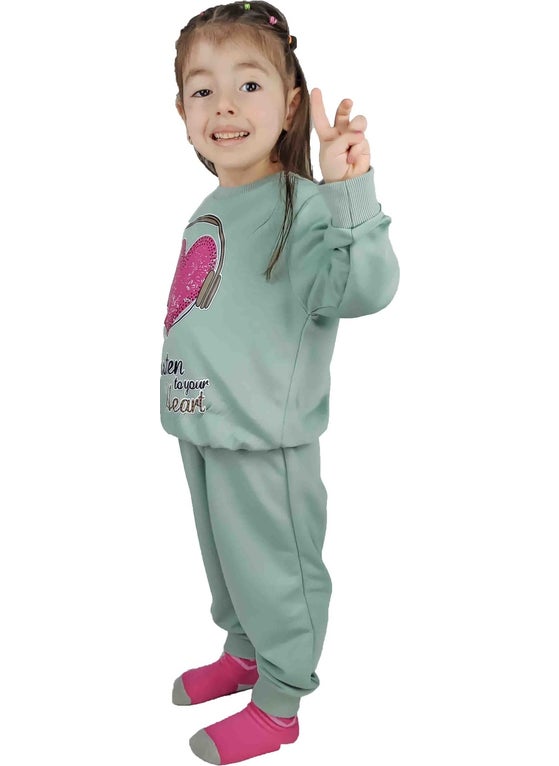 Girl's Green Printed Cotton Tracksuit Set - pzsku/ZE6B3D0A8B6BC837E4C43Z/45/_/1731017132/3cf15217-ed48-4261-b90b-f15e834ef1fa